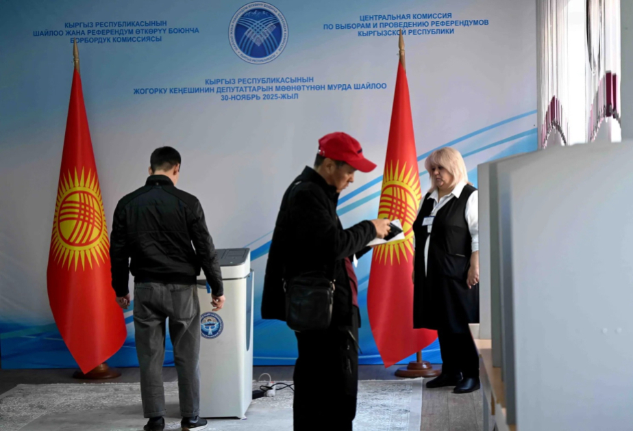 Turnout at parliamentary elections in Kyrgyzstan makes about 37%, CEC member says