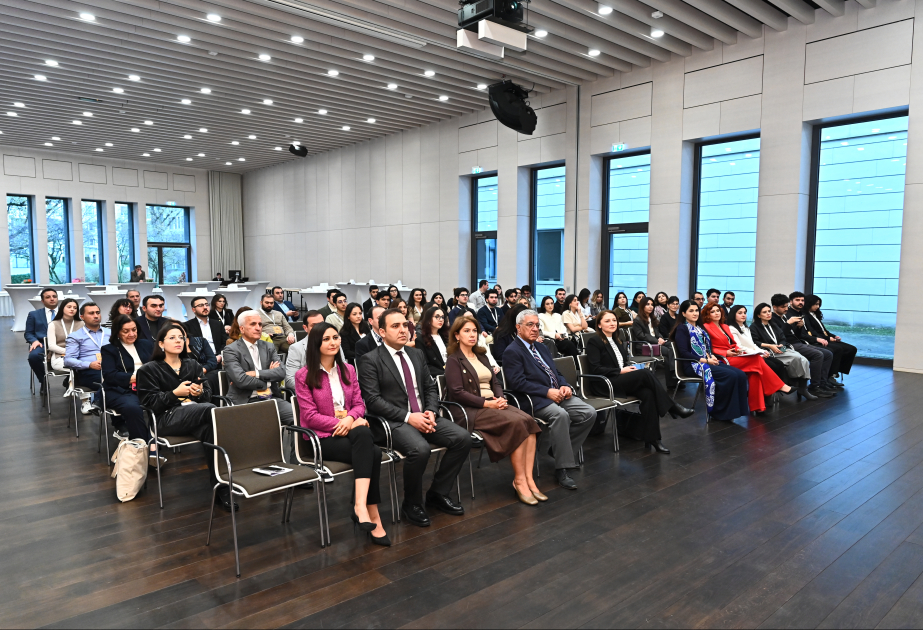 Almaniyada ADA Universiteti məzunlarının forumu keçirilib