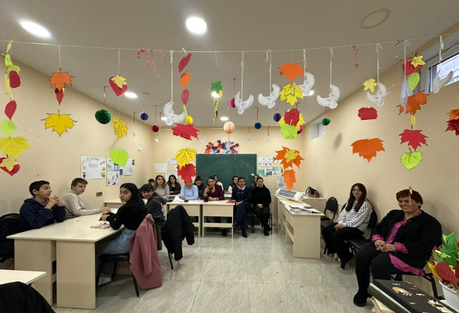 Rustavidə gürcü şair və yazıçıların yaradıcılığına həsr olunmuş ədəbiyyat gecəsi keçirilib