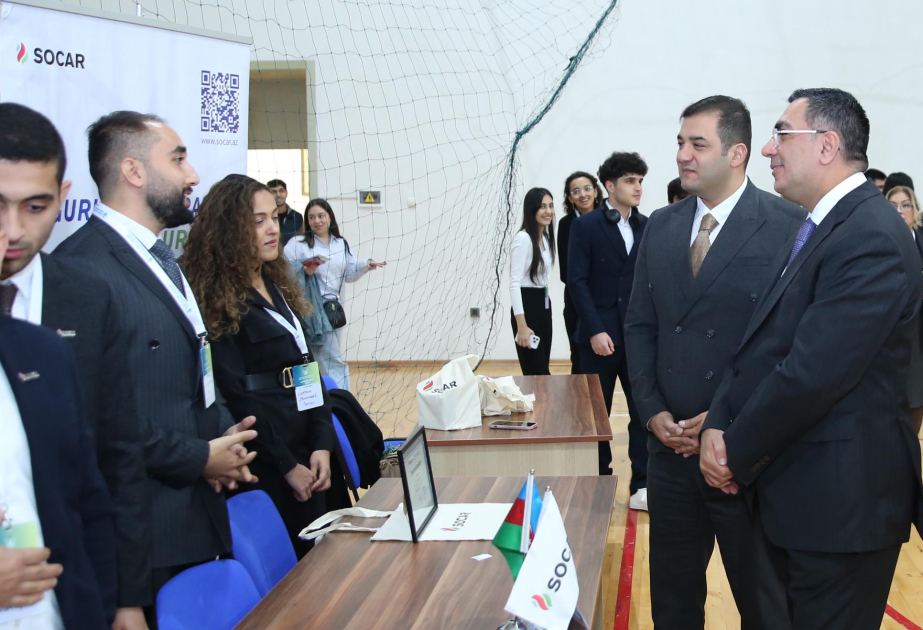 Baku Higher Oil School hosts Career Fair