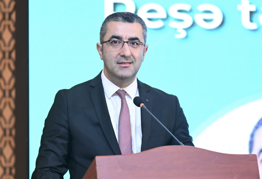 Tural Əhmədov: İqtisadi sahələrdə insanlar artıq daha qısamüddətli təhsil modellərinə maraq göstərirlər