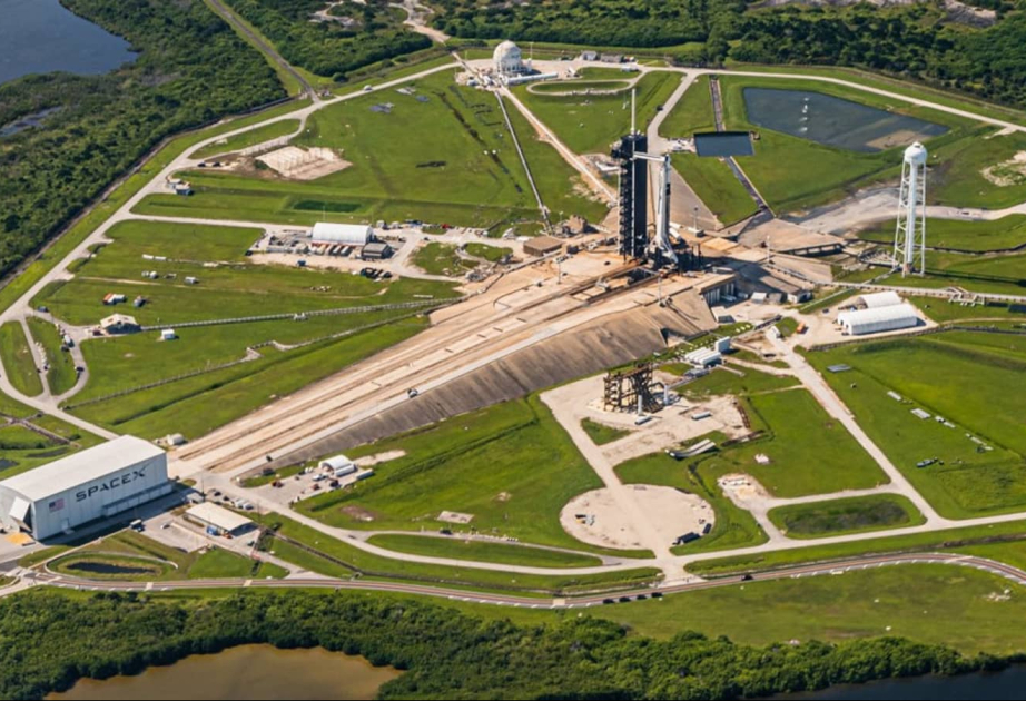 “SpaceX” Floridada öz kosmodromunu tikməyə başlayıb