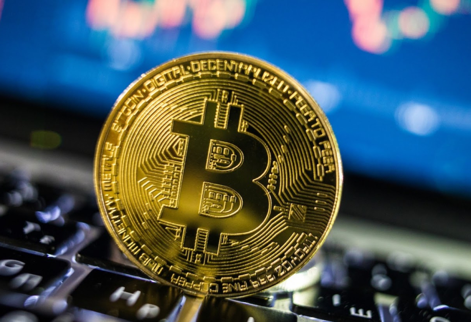 Эксперт Bloomberg спрогнозировал коррекцию цены биткоина до 50 000 долларов