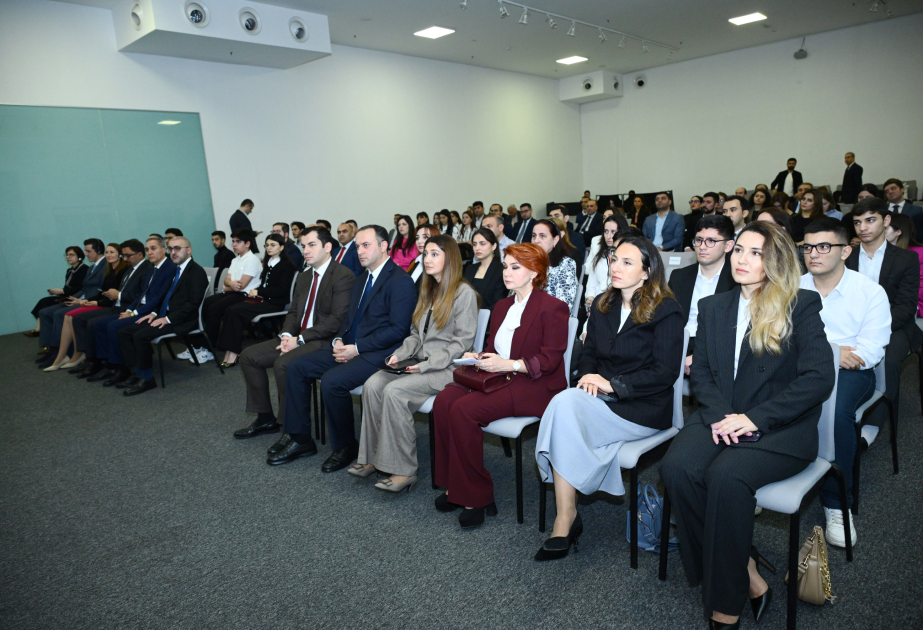 4SİM: 37 min 500 vətəndaş “Coursera” onlayn təhsil platformasında beynəlxalq sertifikatlar əldə edib
