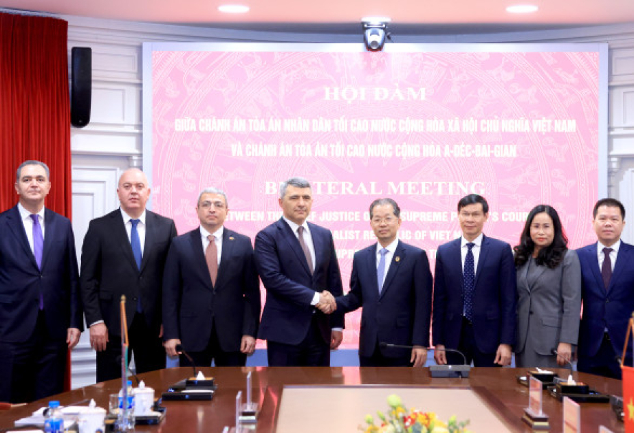 Azerbaijan’s Supreme Court Chief Justice visits Vietnam