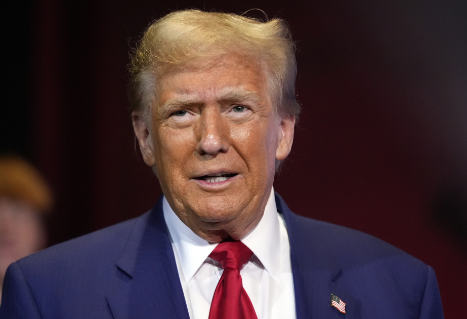 Trump annonce une proposition visant à assouplir les règles en matière de consommation des véhicules