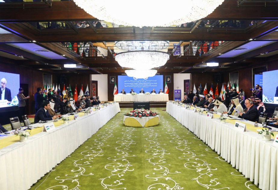 Deputat: Hazırkı mürəkkəb qlobal mühitdə parlament diplomatiyasının rolu getdikcə artır