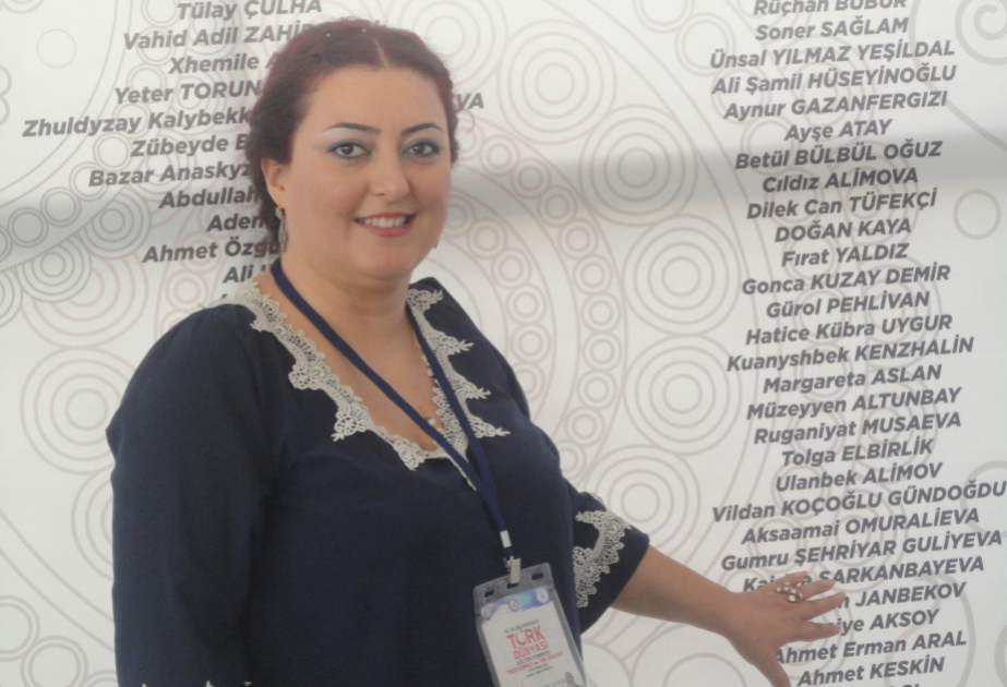 Tarixi yaşadan türkülər