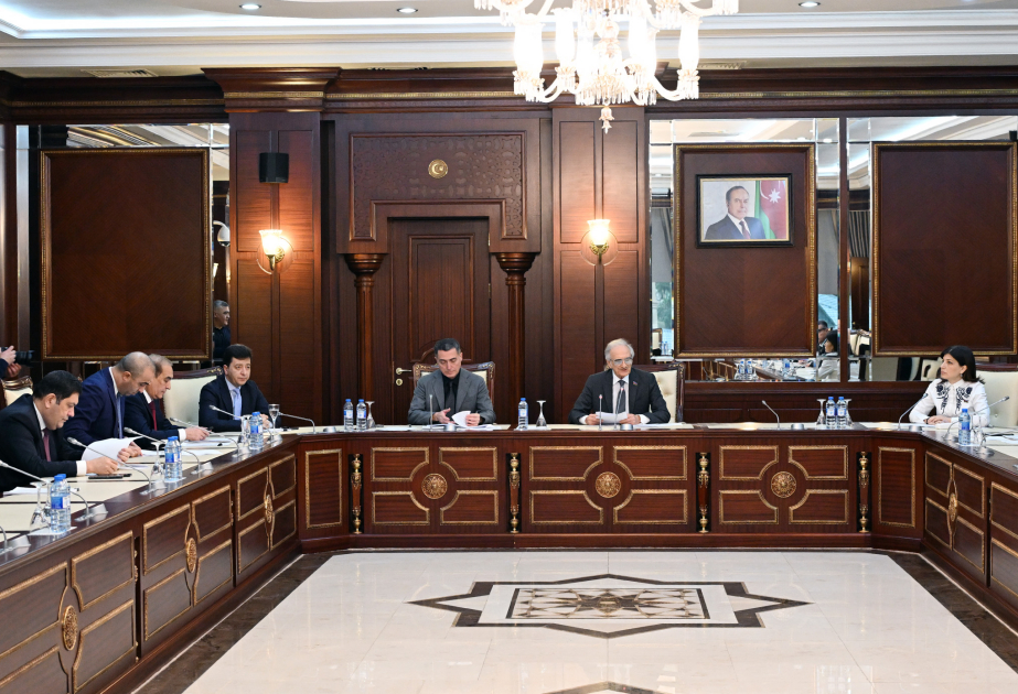 Milli Məclis komitələrinin birgə iclasında müzakirə olunan qanun layihələri plenar iclasa tövsiyə edilib