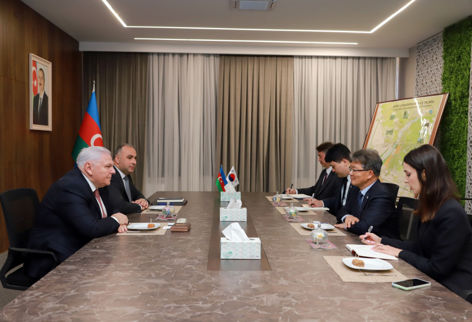 Südkoreanischer Botschafter besucht Scheki