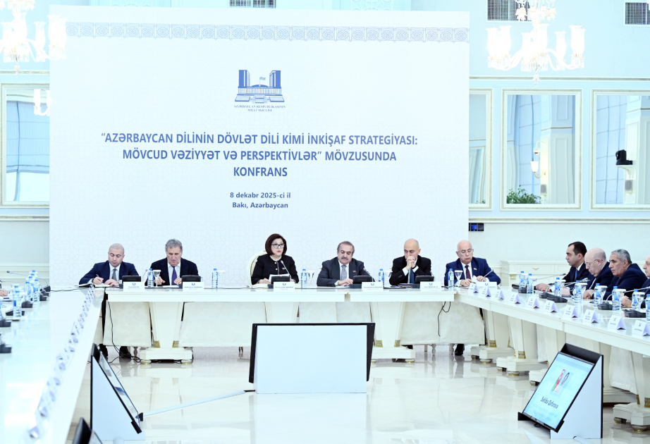 Parlamentdə Azərbaycan dilinin inkişaf strategiyasına həsr olunmuş konfrans keçirilib YENİLƏNİB VİDEO