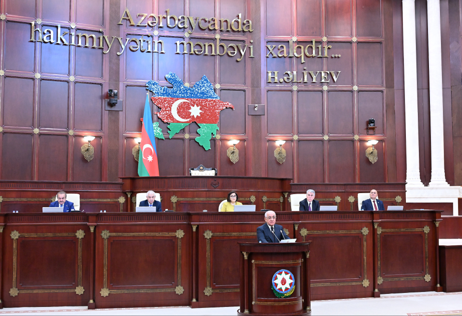 Baş nazir: Azad olunmuş ərazilərin bərpasına büdcədən 25 milyard manatdan çox vəsait ayrılıb VİDEO