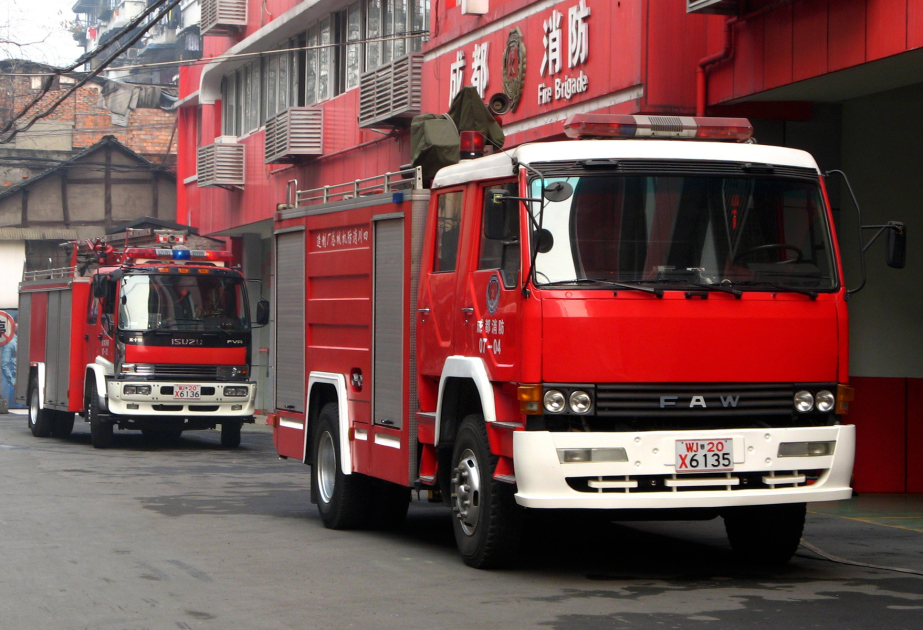 Le bilan s'alourdit à douze morts à la suite d'un incendie dans un immeuble résidentiel en Chine