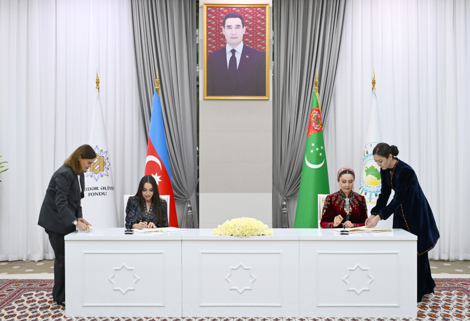 La Fondation Heydar Aliyev et la Fondation de charité Gourbangouly Berdymoukhamedov signent un mémorandum d'accord