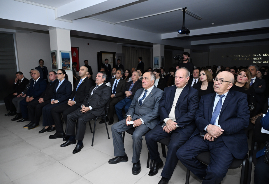 YAP Səbail rayon təşkilatı Ulu Öndərin anım günü ilə əlaqədar tədbir keçirib