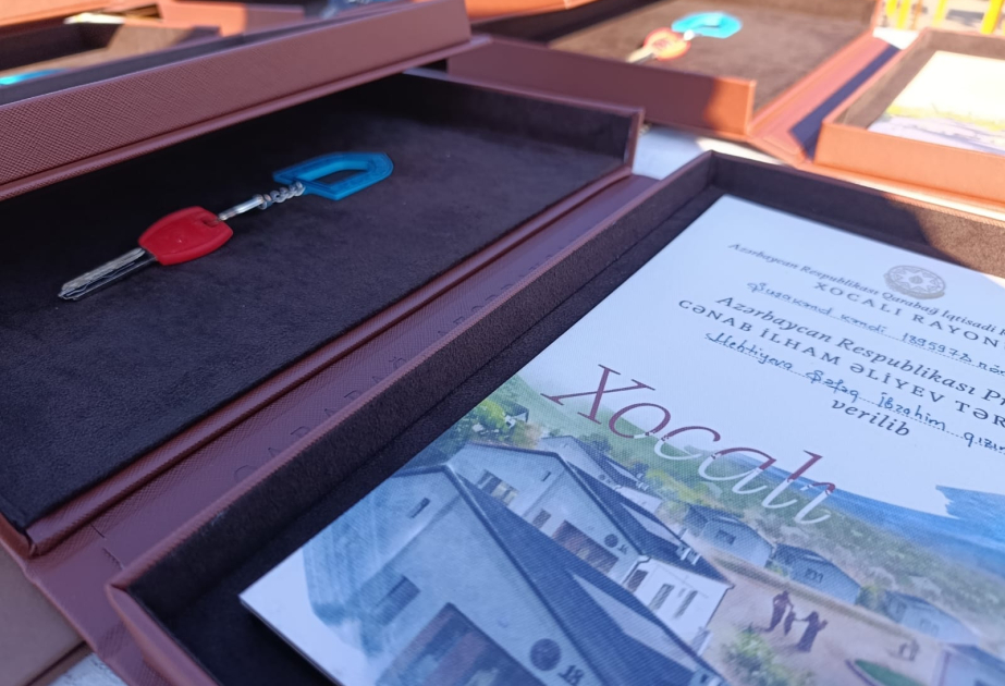 14 families resettled in Shushakand village of Khojaly district receive house keys VIDEO