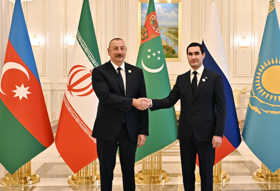 Azərbaycan Prezidenti türkmənistanlı həmkarını bitərəfliyinin tanınmasının 30-cu ildönümü münasibətilə təbrik edib
