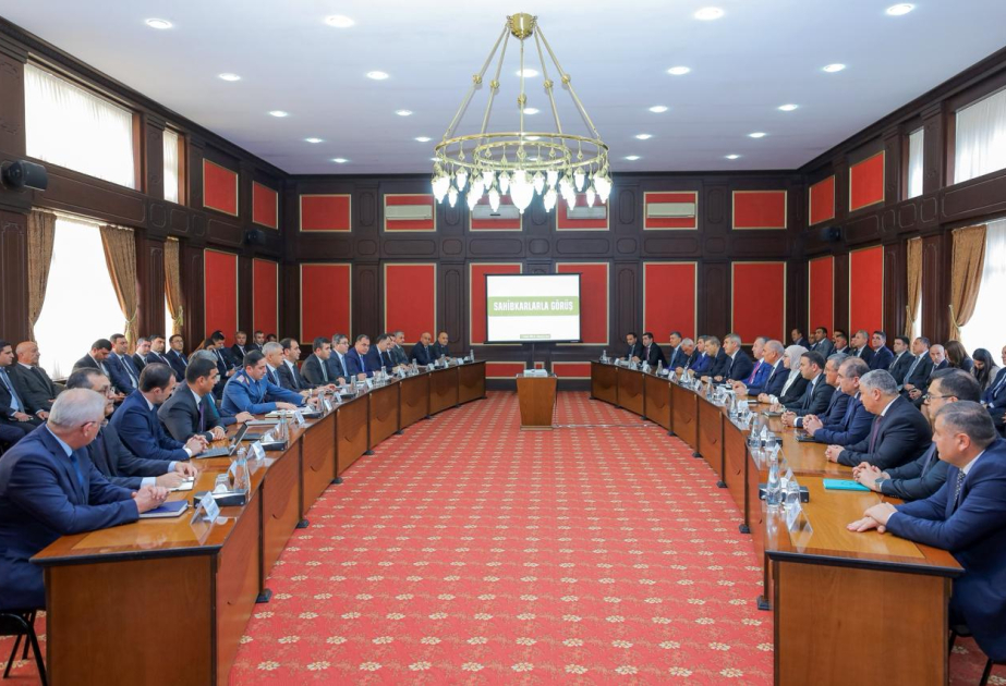 Naxçıvanda sahibkarlarla görüş keçirilib