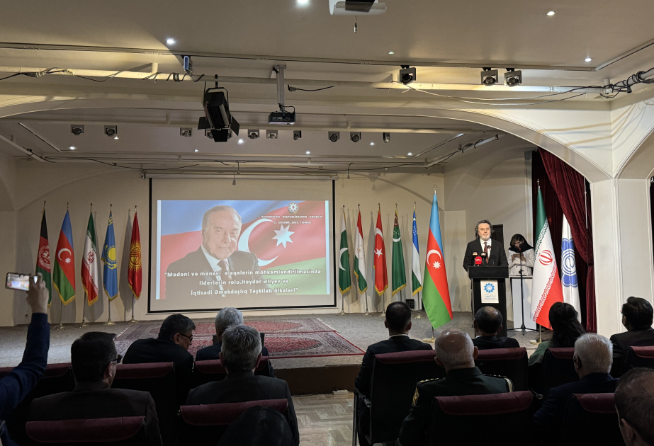 İranda Ulu Öndər Heydər Əliyevin anım mərasimi olub