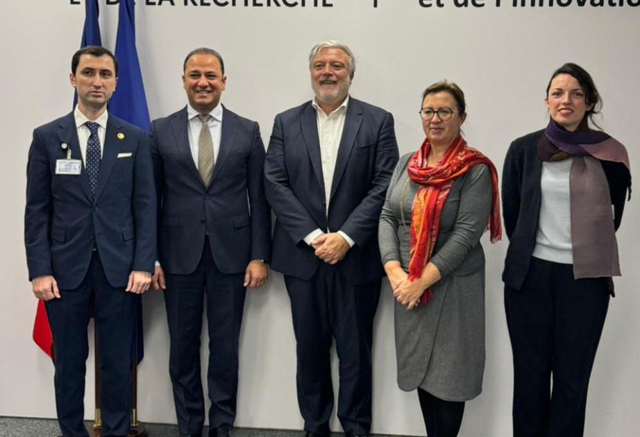 French-Azerbaijani University expands academic partnership in France