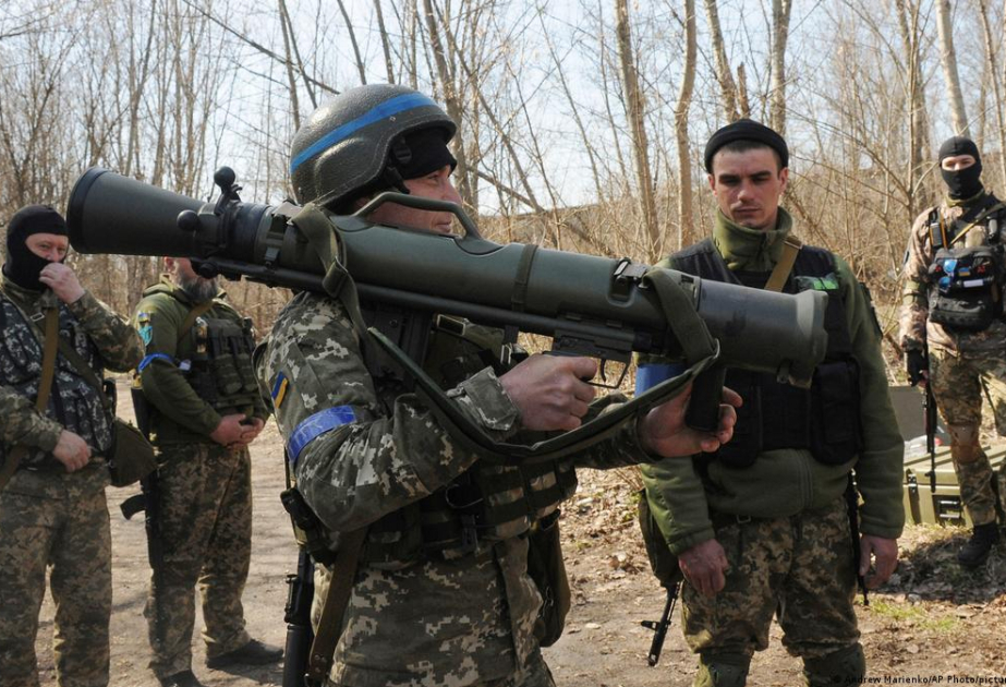 Kathimerini: Греция выделит 20 млн евро на закупку оружия для Украины