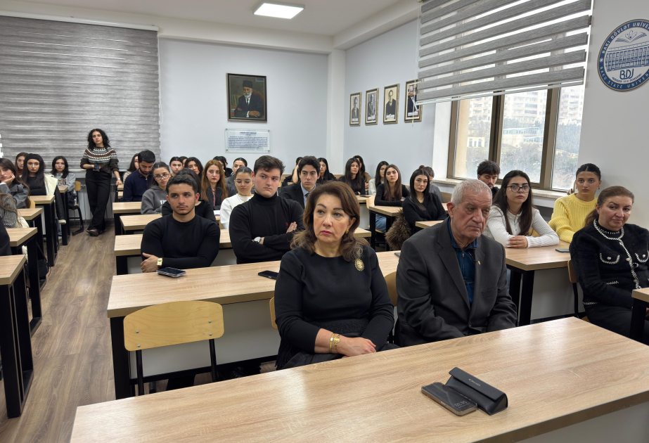 BDU-nun Biologiya fakültəsində Ulu Öndər Heydər Əliyevin anım günü qeyd olunub
