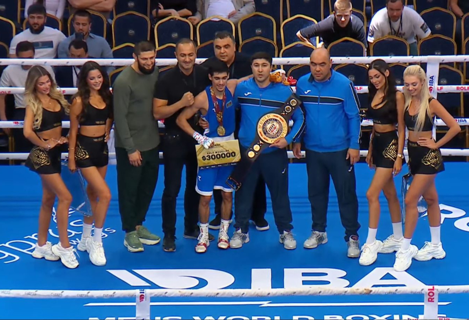 Azerbaijani boxer becomes world champion at age 19