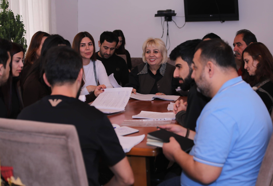 Lənkəran Dövlət Dram Teatrında yeni tamaşanın məşqləri davam edir