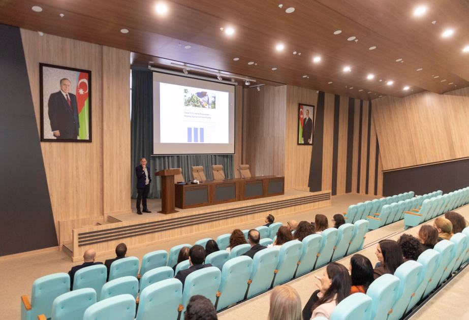 “Fermerlərin yaşlanması: kənd təsərrüfatına təsirlər və yeni başlayan fermerlər üçün proqramlar” mövzusunda seminar keçirilib