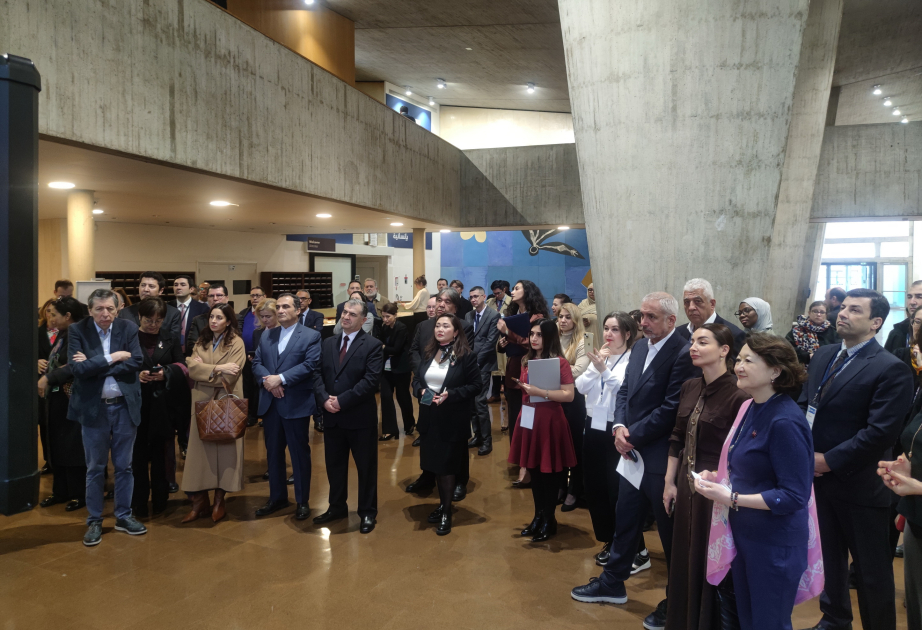 Le siège de l'UNESCO abrite une exposition consacrée au 900e anniversaire de la naissance de l'architecte Adjami Nakhtchivani VIDEO