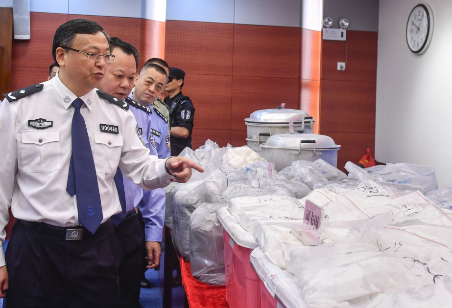 China seizes 430 kg of smuggled cocaine with U.S. support