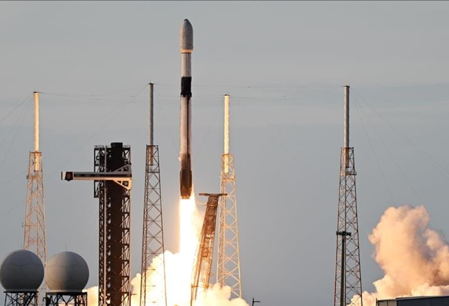 China launches new satellite into space - AZERTAC