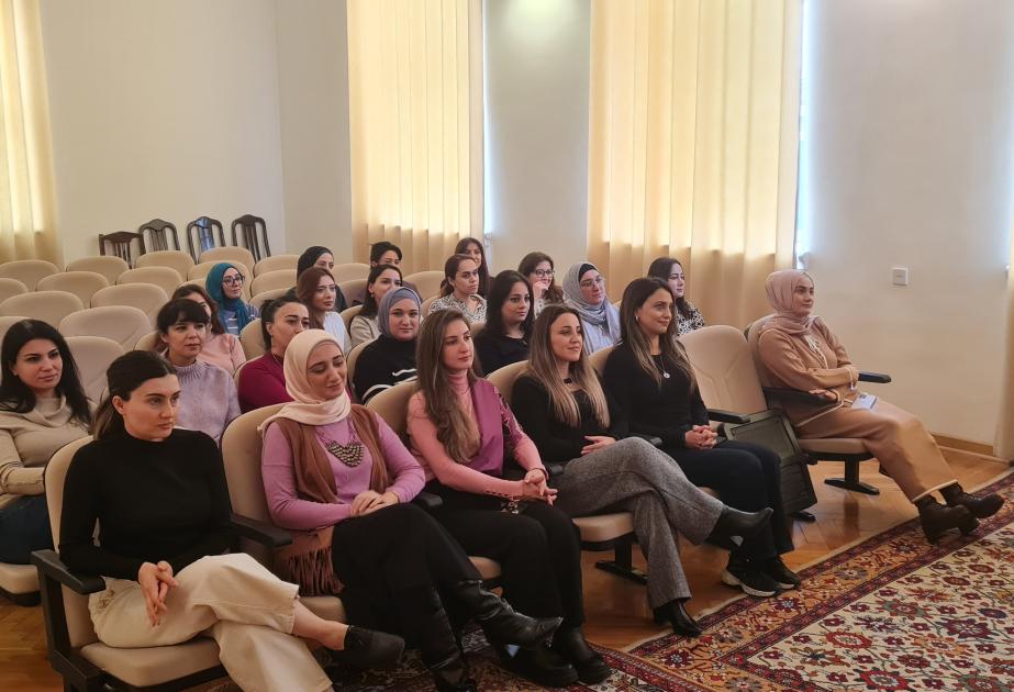 Humanitar və ictimai elmlər yeni tarixi mərhələ müstəvisində - elmi konfrans