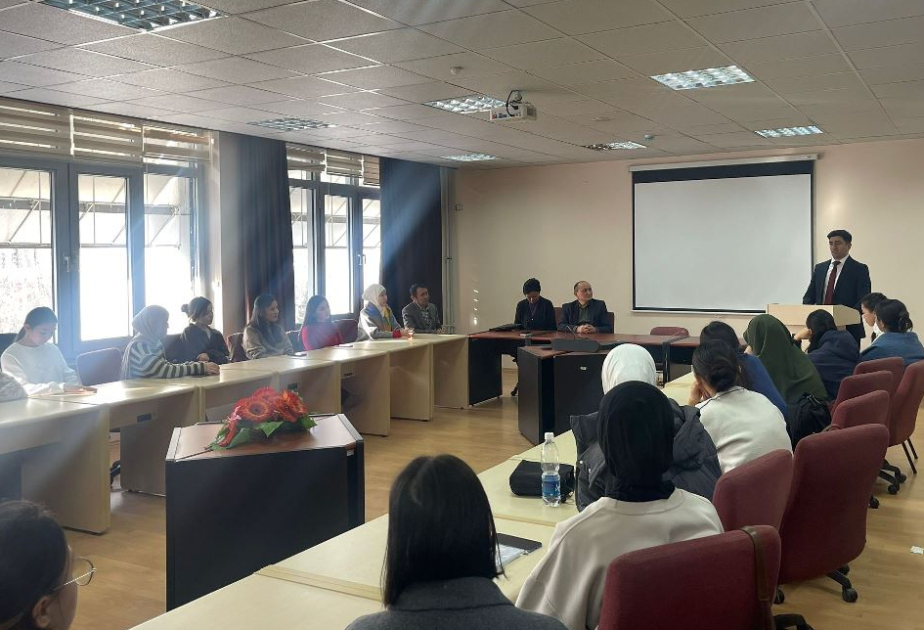 Azerbaijani scientist conducts seminar at Kyrgyz-Turkish Manas University
