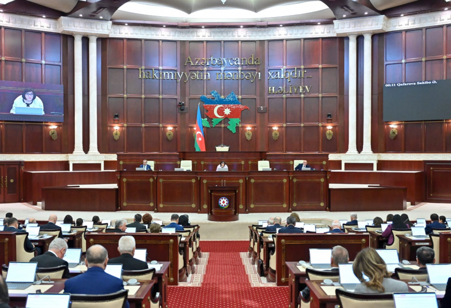 Milli Məclisin növbəti plenar iclası keçirilib, 10 məsələ müzakirə olunub YENİLƏNİB  VİDEO