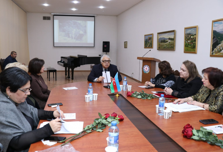Bakı Musiqi Akademiyasında akademik Yusif Məmmədəliyevin 120 illik yubileyinə həsr olunmuş dəyirmi masa keçirilib