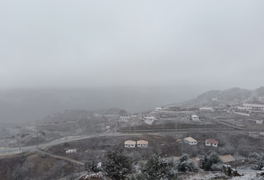 Laçın şəhərinə ilk qar yağıb