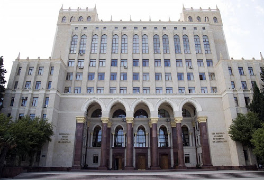 Ədəbiyyatşünas-alim Asiya Elmlər Akademiyasına üzv seçilib