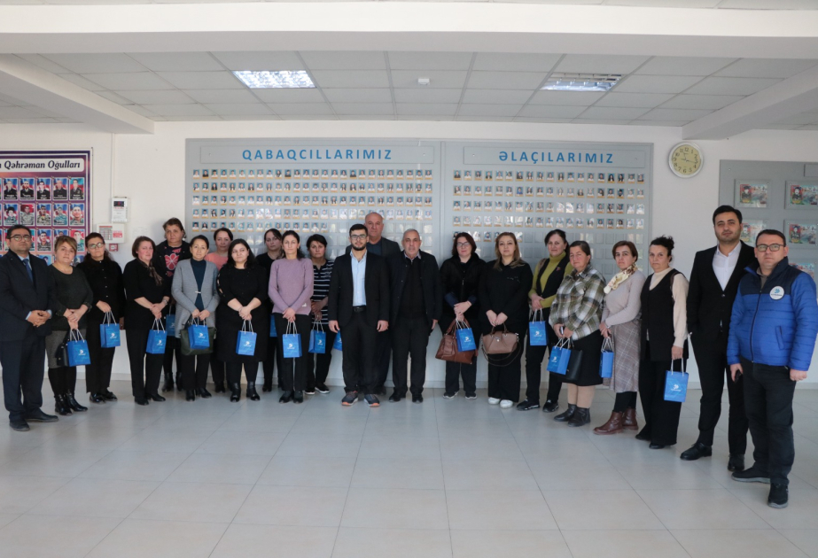 “İnternetdən təhlükəsiz istifadə bacarıqları” layihəsi çərçivəsində təlimlər davam edir