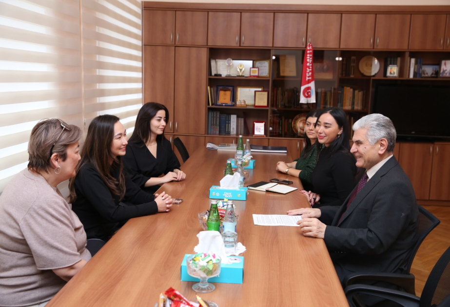 ADPU-da Türkiyə və Qazaxıstan müəllimlərinin iştirakı ilə təcrübə mübadiləsi keçirilib
