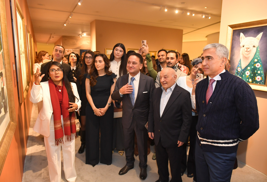 Se inauguró en el Centro Heydar Aliyev la exposición “El mundo imaginario entre los Andes y las montañas del Cáucaso”