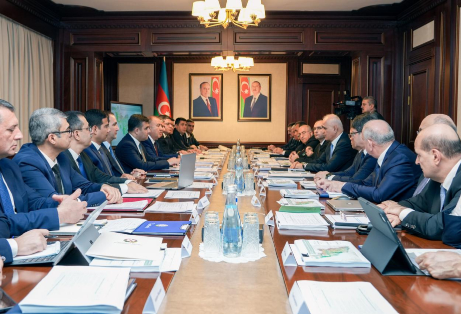 Naxçıvanda su ehtiyatlarından səmərəli istifadənin təmin edilməsinə dair Komissiyanın iclası keçirilib