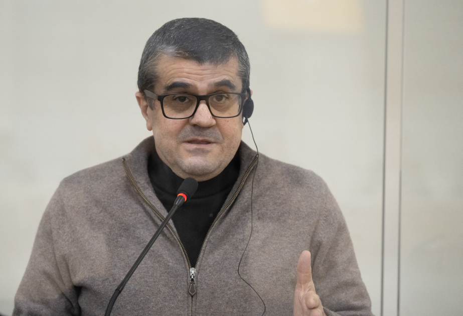 Arayik Harutyunyan: Kəlbəcərdəki Tunel və Bəylik bağı hadisələri hərbi cinayətlərdir