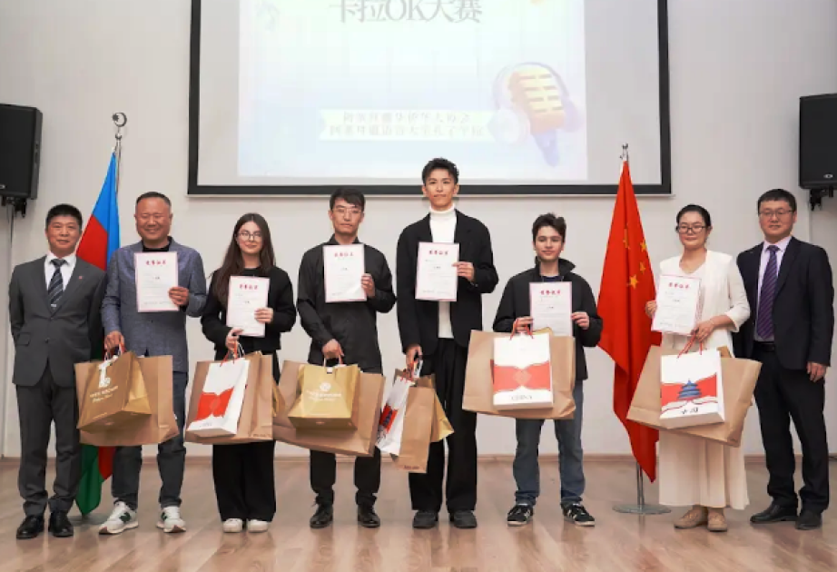Dillər Universitetində ilk Çin mahnı müsabiqəsi keçirilib
