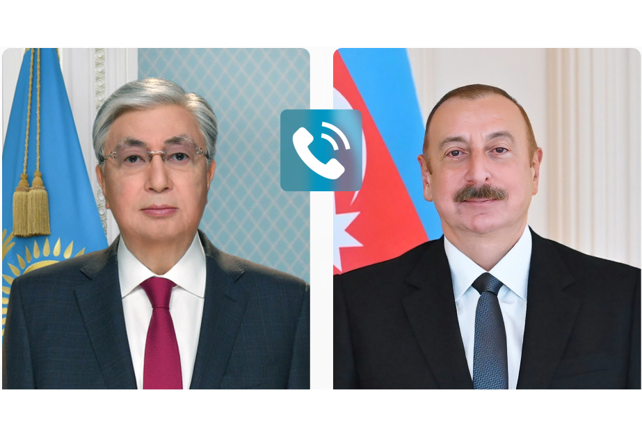 Kassym-Jomart Tokayev mantuvo una conversación con su par de Azerbaiyán