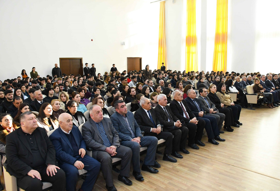 ADAU-da Xalq şairi Bəxtiyar Vahabzadənin anadan olmasının 100 illik yubileyi qeyd edilib