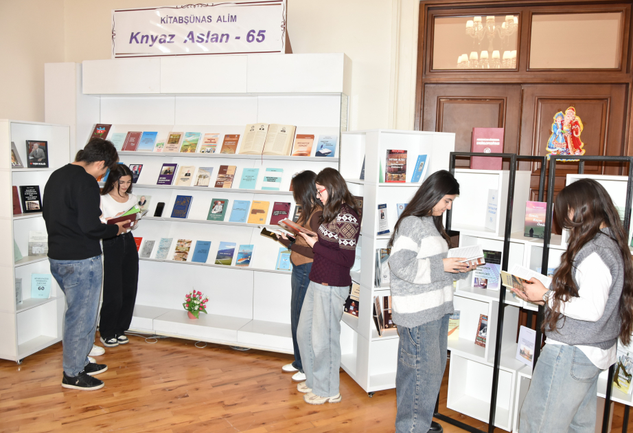 Milli Kitabxanada Knyaz Aslanın 65 illiyinə həsr olunmuş sərgi ziyarət edilib