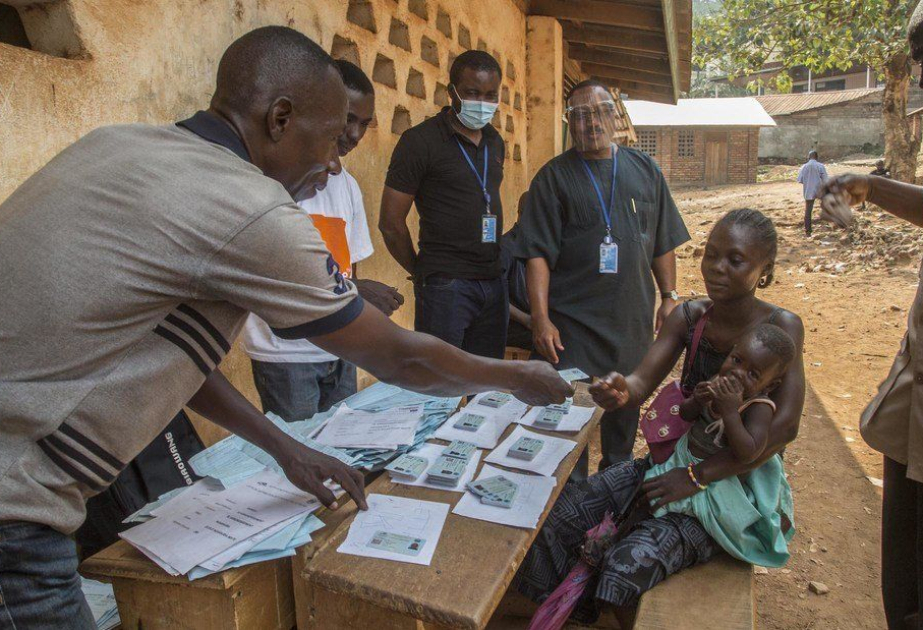 Centrafrique : la distribution des cartes d’électeurs lancée à moins de deux semaines des élections