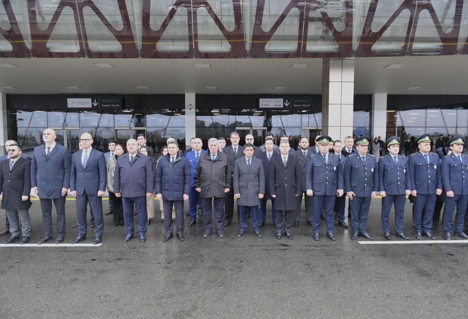 В годовщину трагедии рейса J2-8243 почтена память погибших ВИДЕО