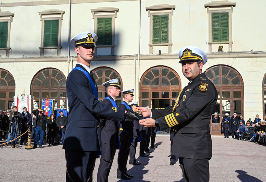 Graduate of Italian Naval Academy presented with Navy dirk on behalf of Azerbaijan Navy Commander
